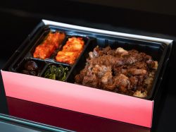 WATAYOSHI KITCHEN甲府店