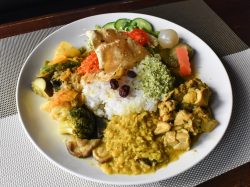 ビストロラウンジはやぶさ