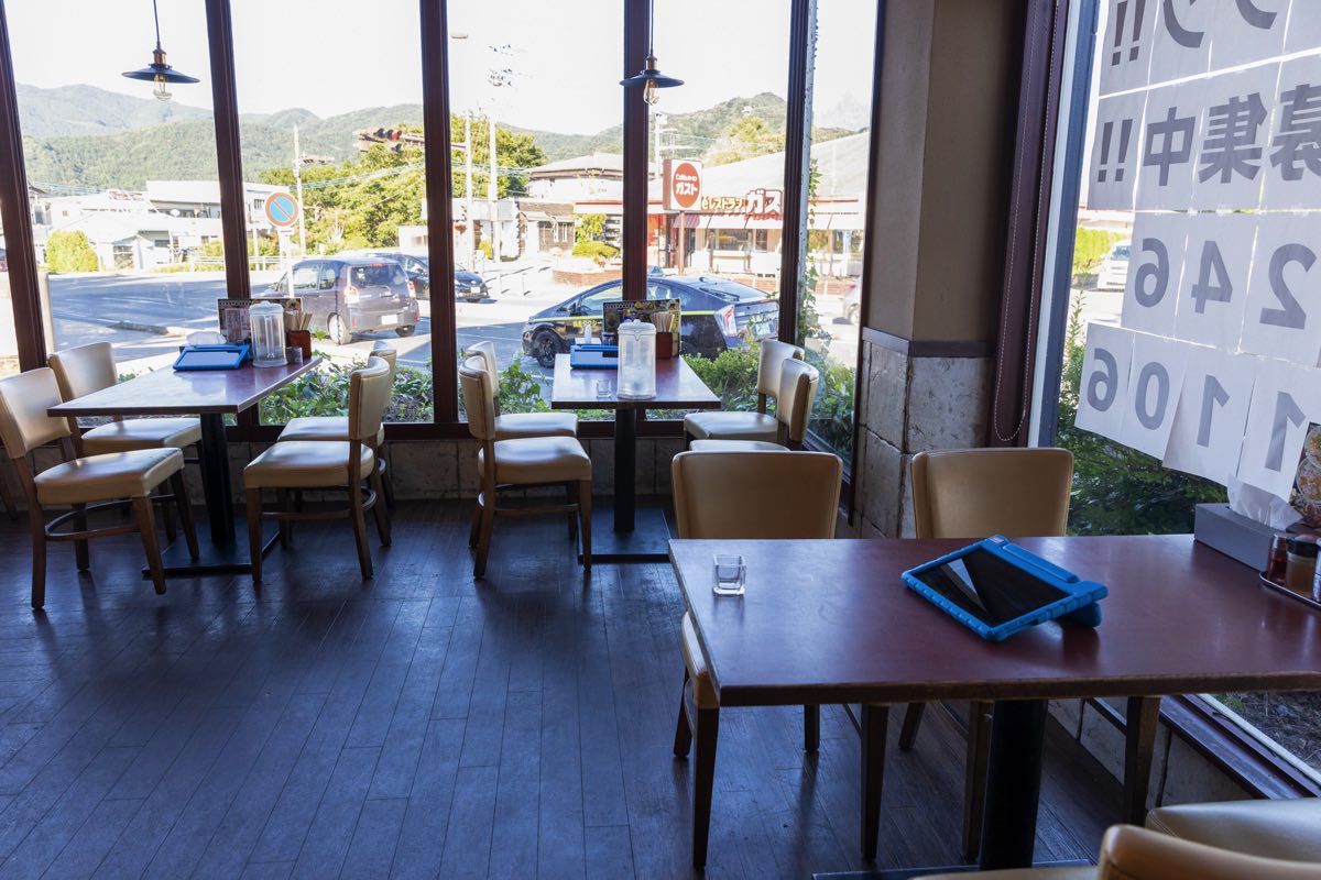 焼豚食道。河口湖店