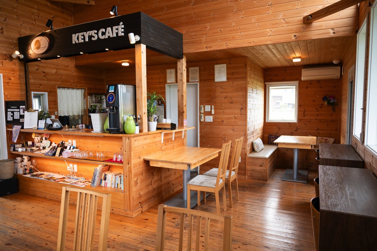 KEY’S CAFÉ リビエ アン シェル