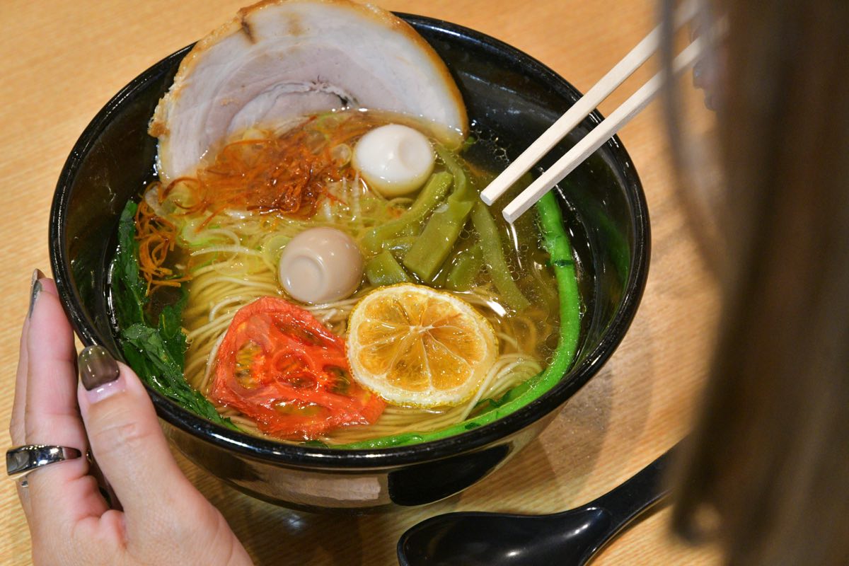 やまなし源水ラーメン