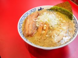 東京豚骨拉麵 ばんから甲府南店