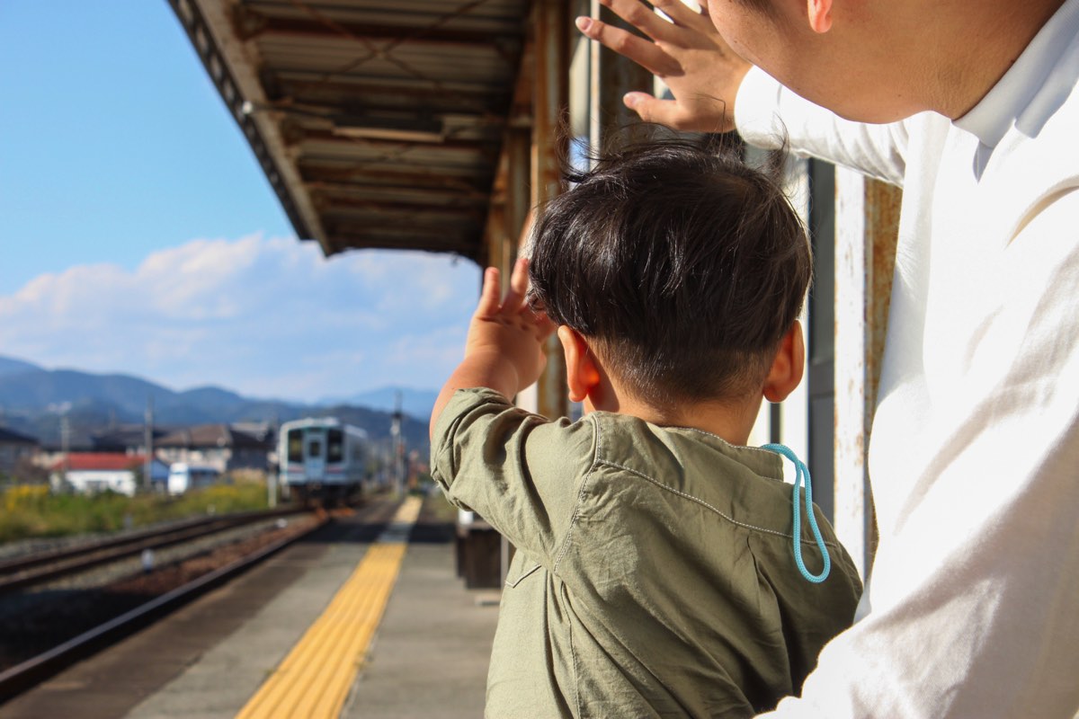 電車見るならここ！鉄道好き親子におすすめの駅