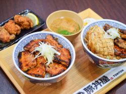 元祖豚丼屋 TONTON 甲府中小河原店×十勝大判屋【閉店】