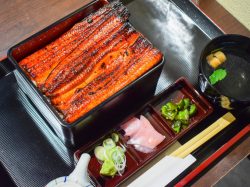 鰻の成瀬 甲府昭和店