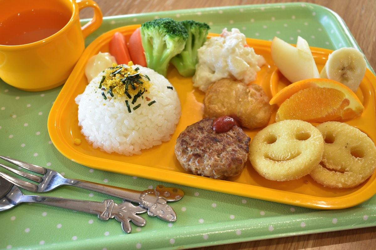 TRAMP CAFE キッズプレート