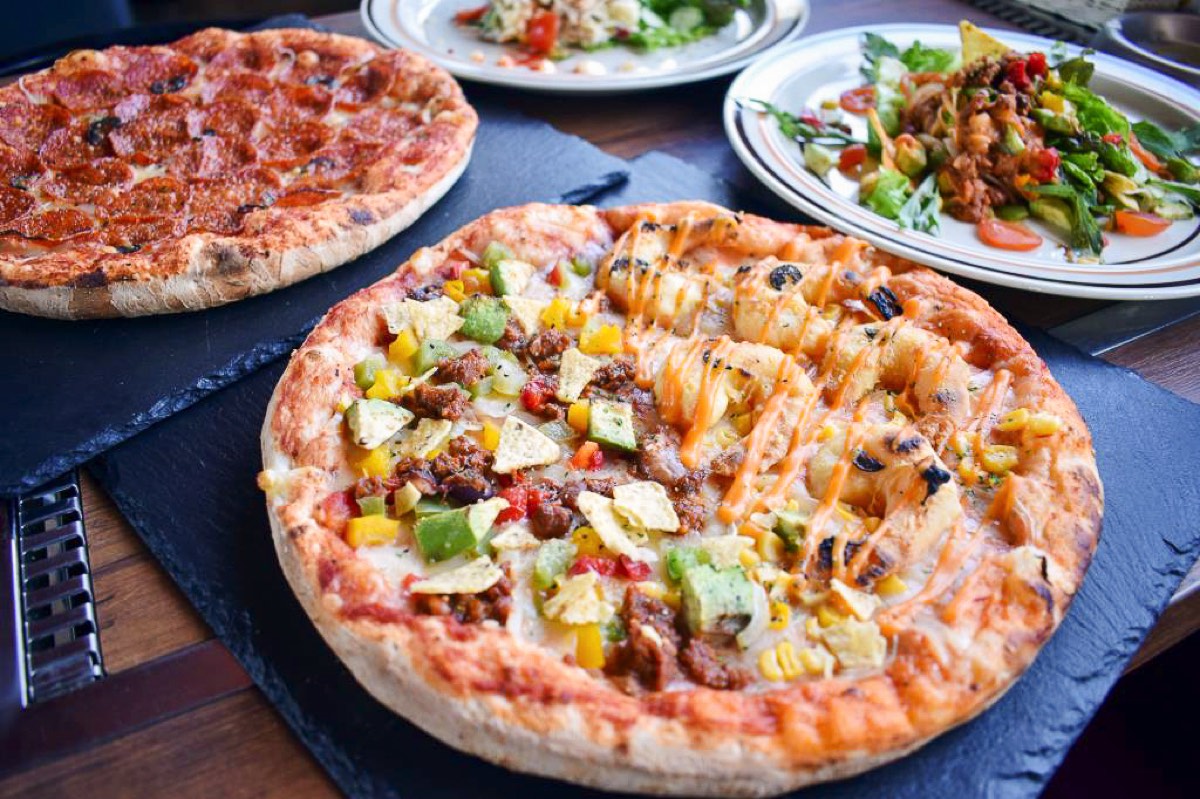 Standard Pizzaバーベキューガーデン 写真1