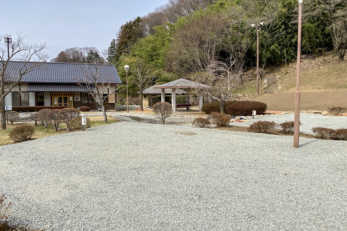 御坂路さくら公園オートキャンプ場の写真 3