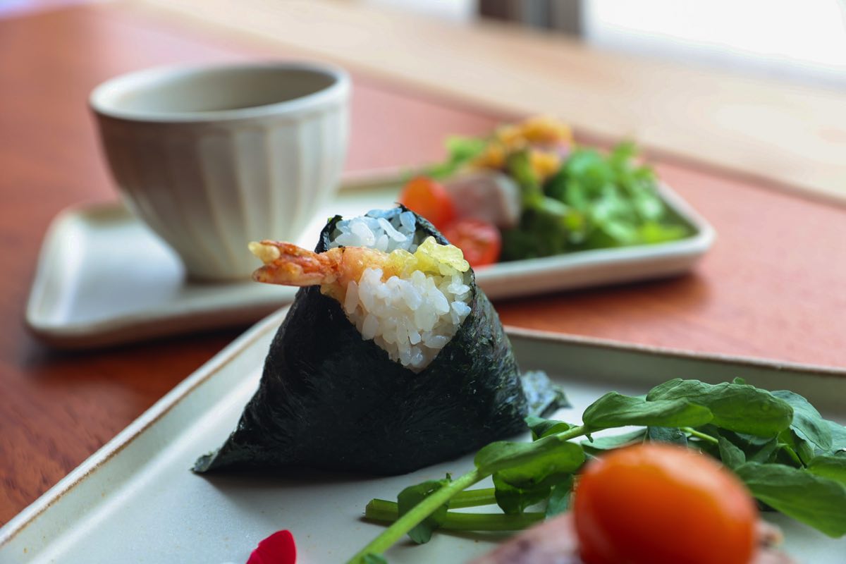 ふじむすびcaféさざなみ