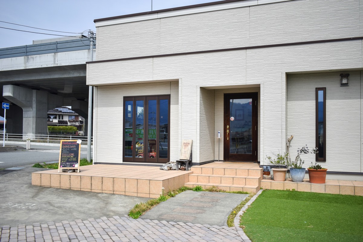 Bonboncafe 外観