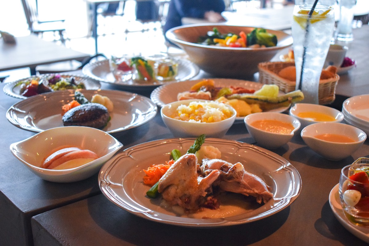fumotto DINING