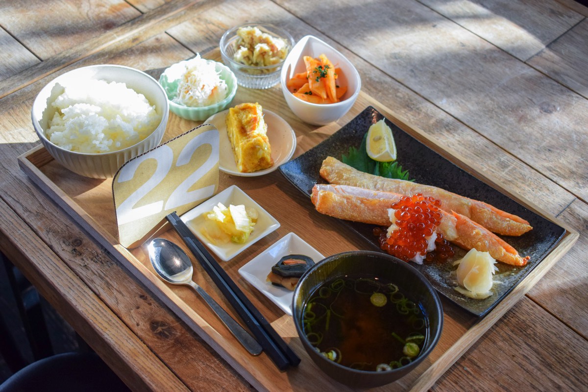 食堂はたふた