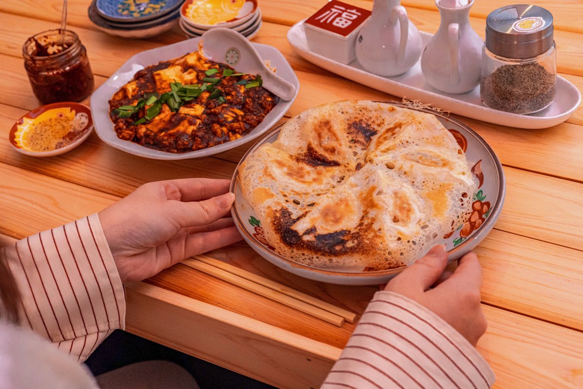 羽根付餃子サンニン