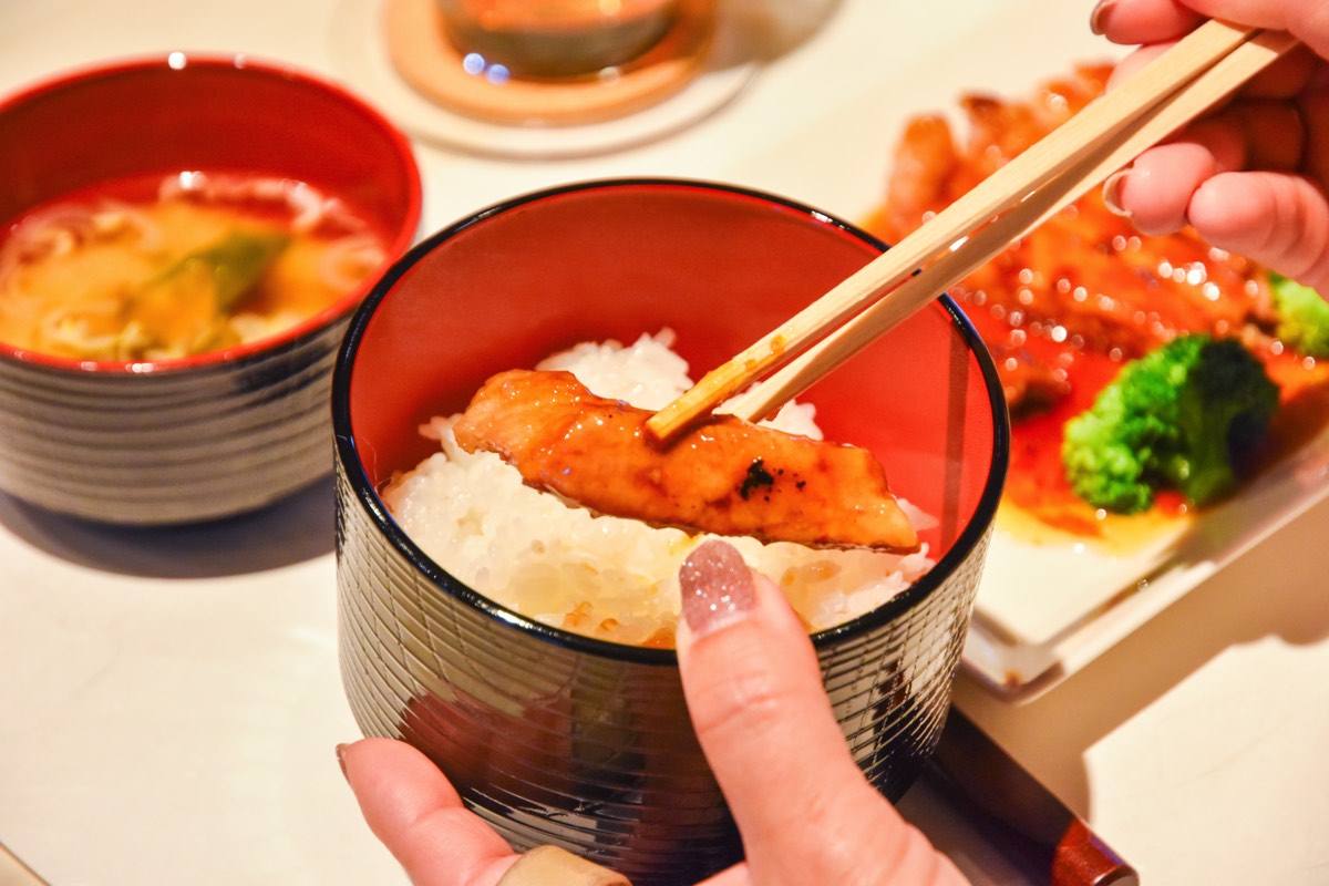 日本料理 礼