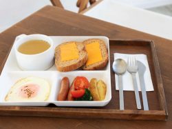 The Pleasure Garden Cafe&Photo