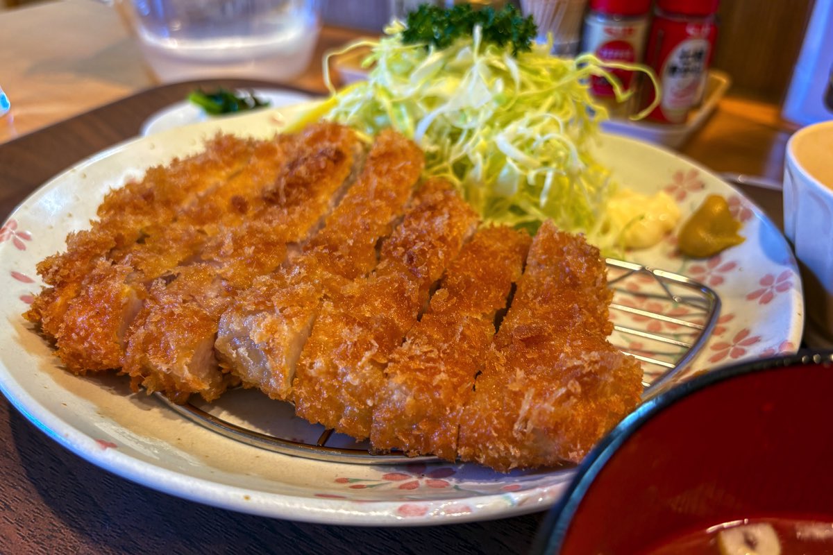 丸岡食堂