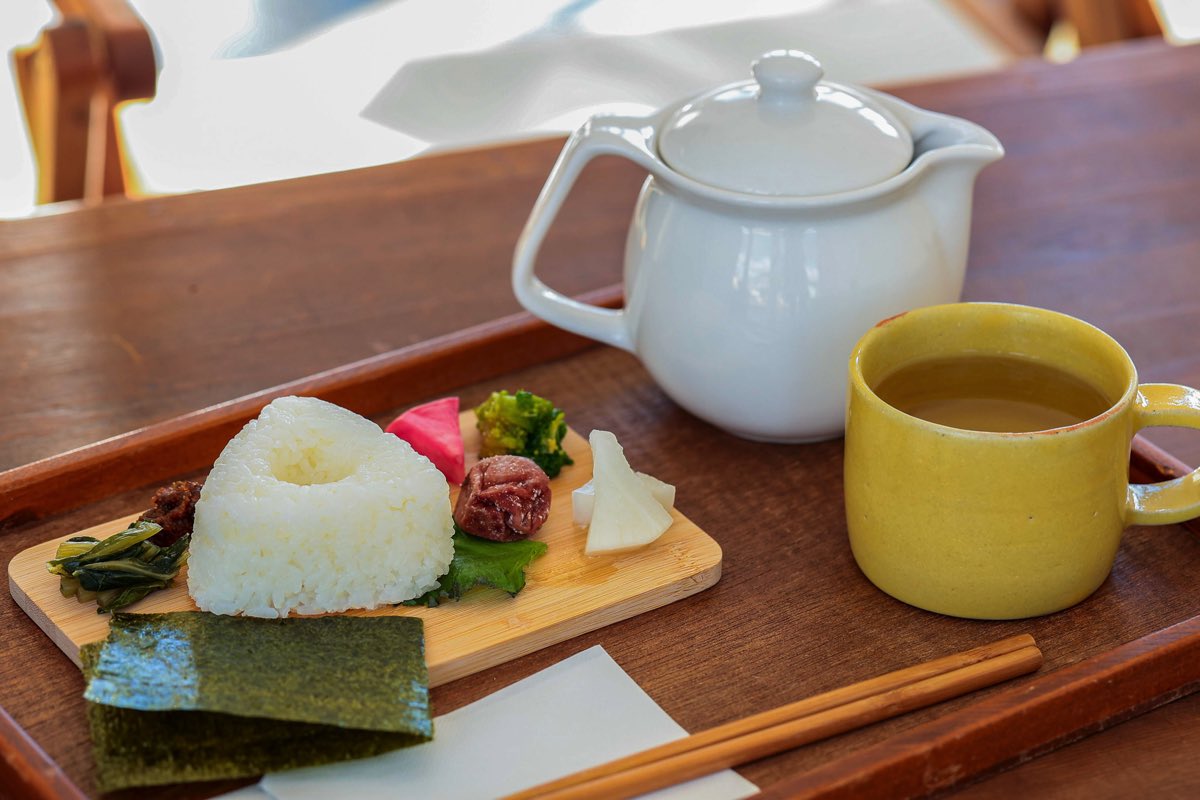 The Pleasure Garden Cafe&Photo