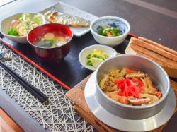 居酒屋簡易宿舎 大幡やまめ