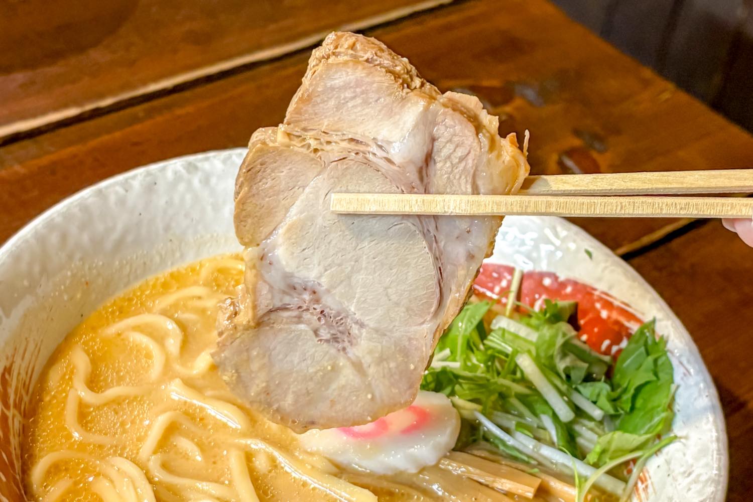 ラーメンNARU-TO　写真4