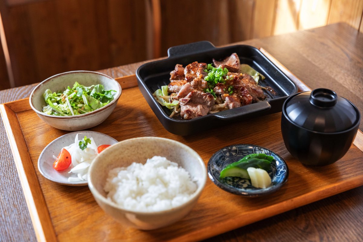 手作り定食 杏と梅の木
