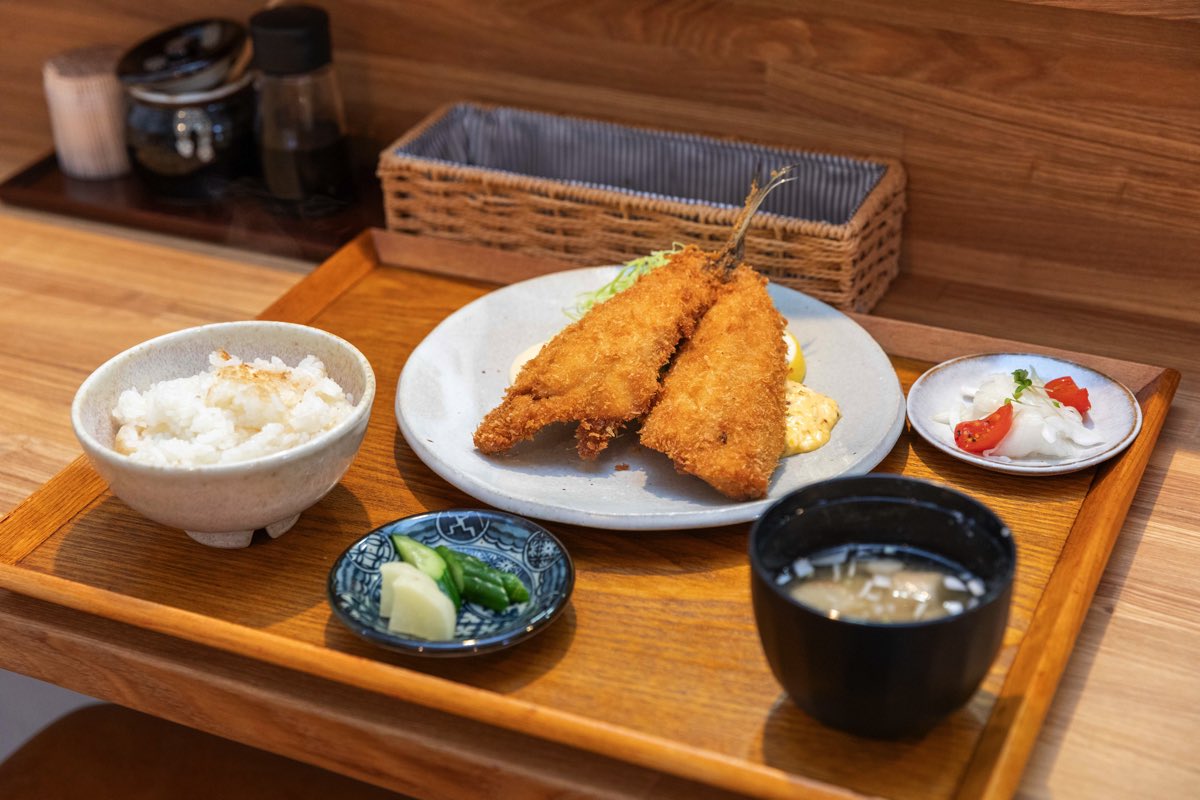 手作り定食 杏と梅の木