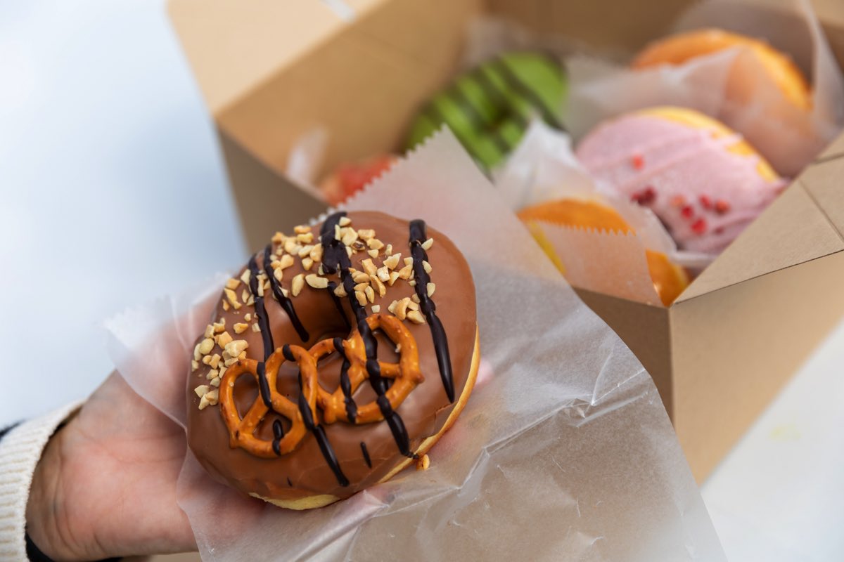 ROOT DOUGHNUTS SHOP