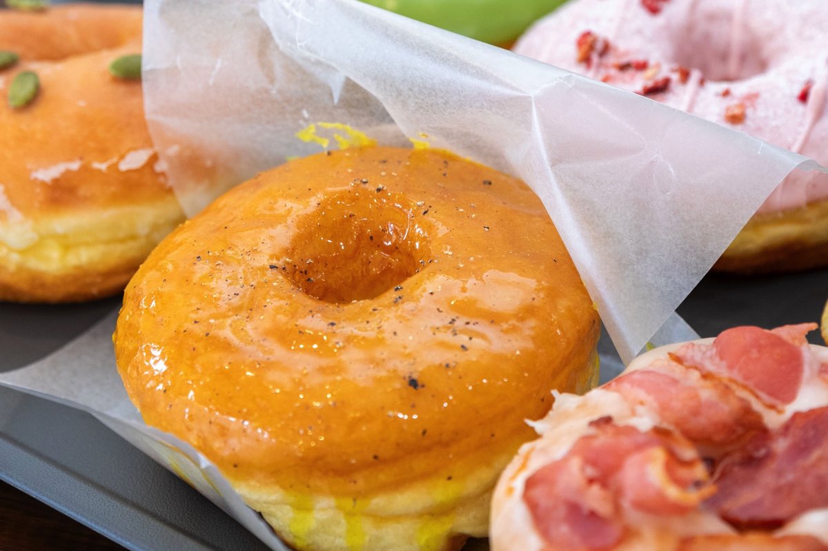 ROOT DOUGHNUTS SHOP