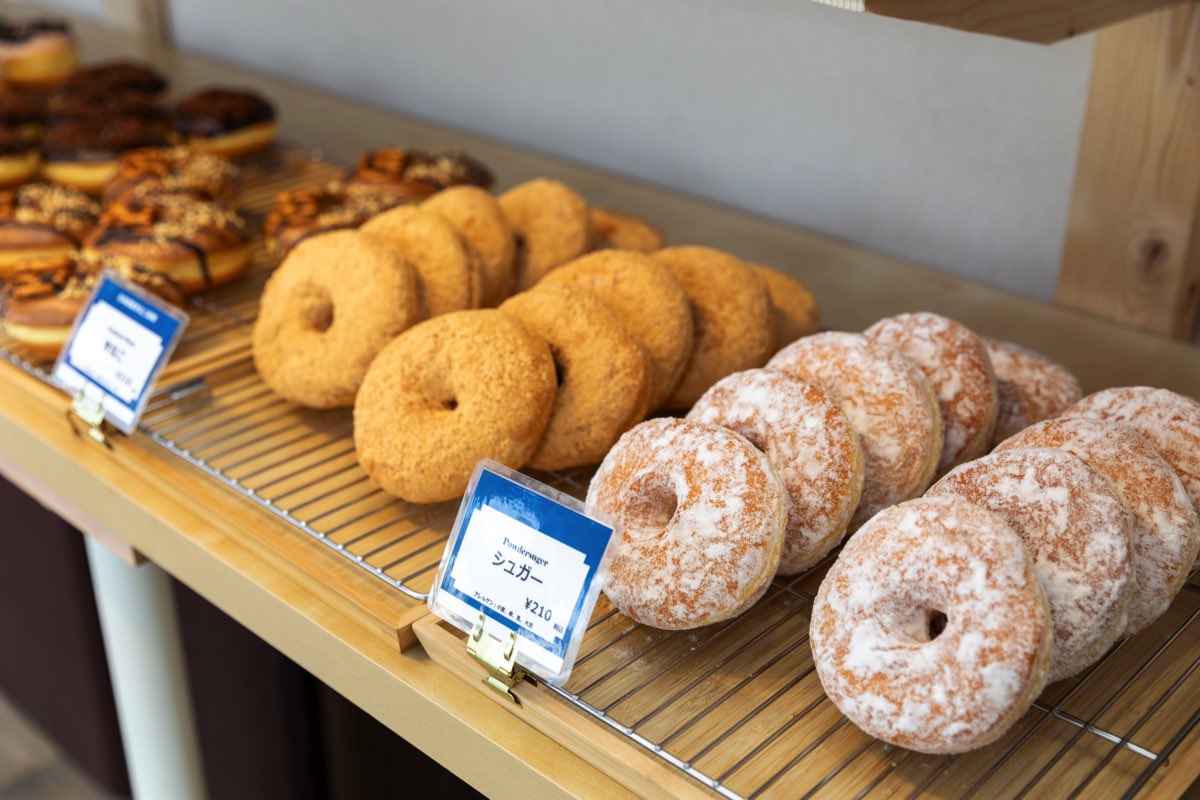 ROOT DOUGHNUTS SHOP