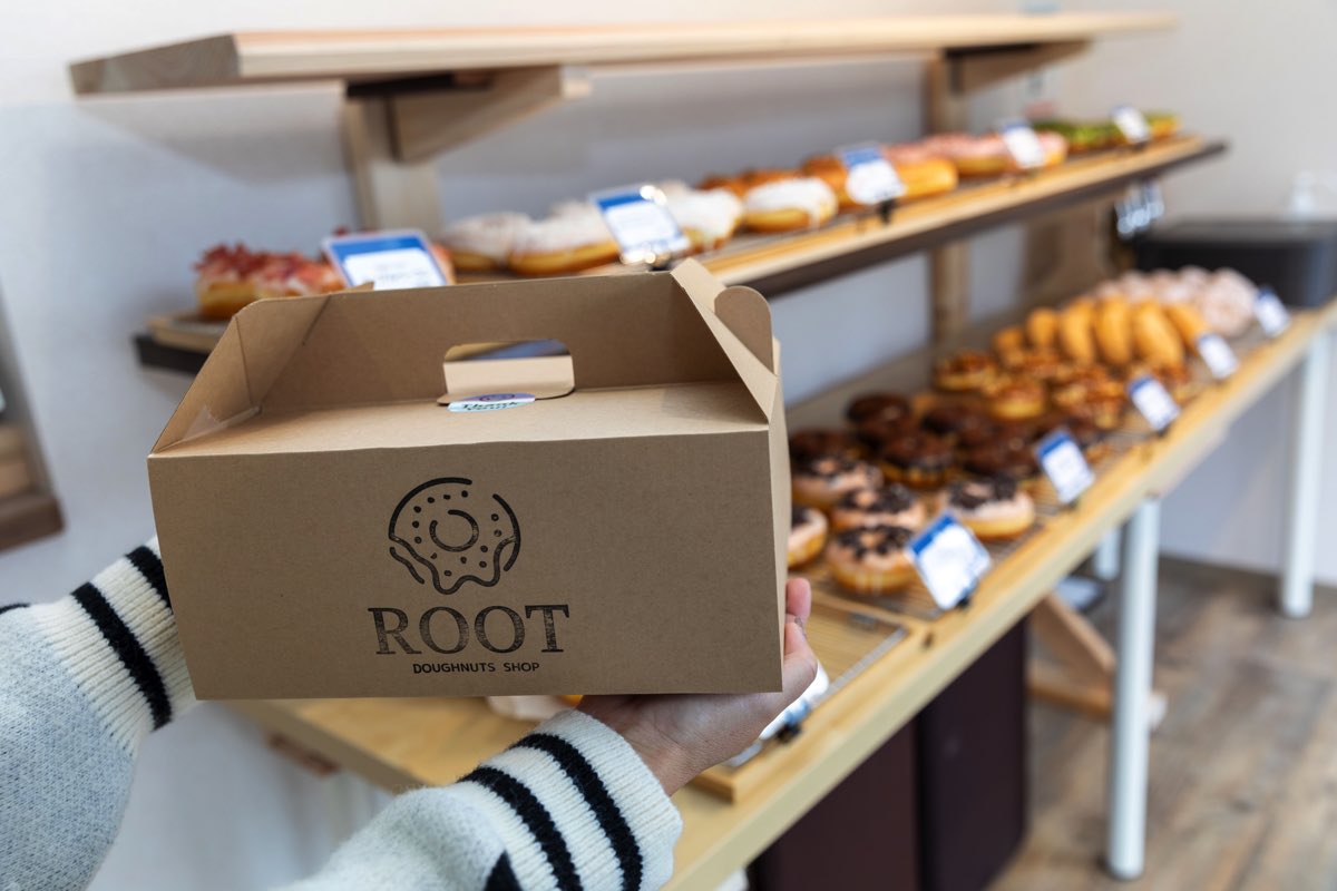 ROOT DOUGHNUTS SHOP