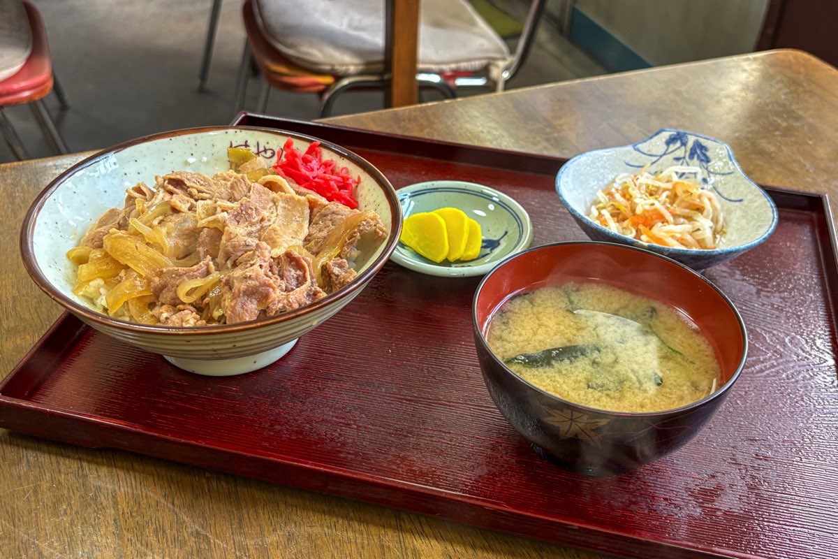 はや川食堂