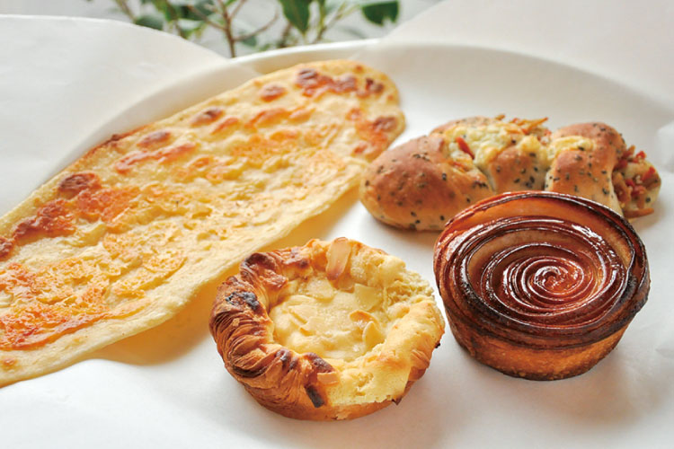 Bakery＆Cafe ESOLA