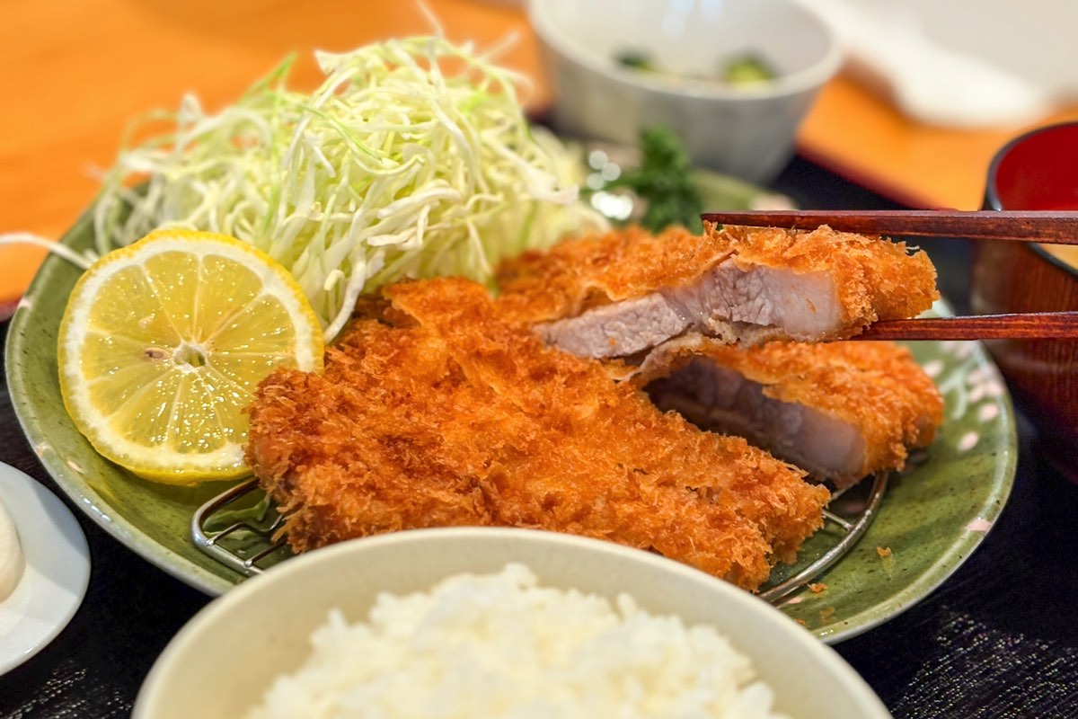 丸岡食堂 カツ定食