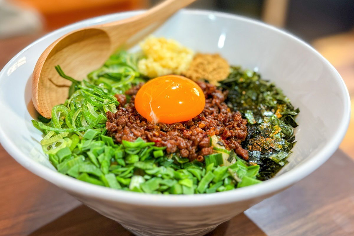 SEN NOODLE & DINING