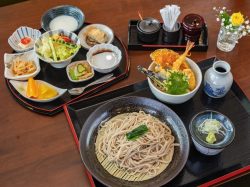 かぞくキッチン 手打ちそば楽