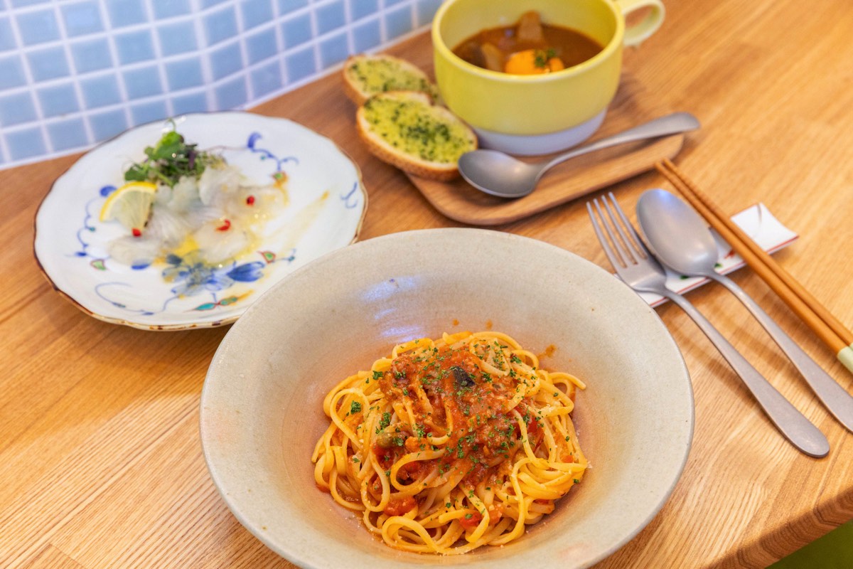 うつわと料理 食堂のリティーノ