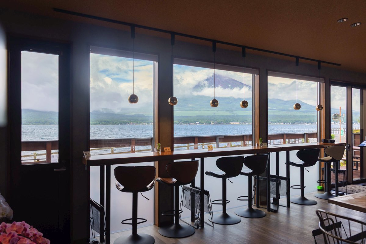 Cafe&Bar W.HALE
