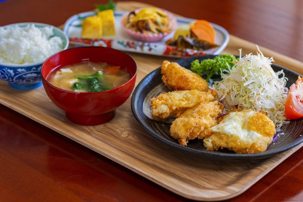 お食事処 居酒屋 小麦
