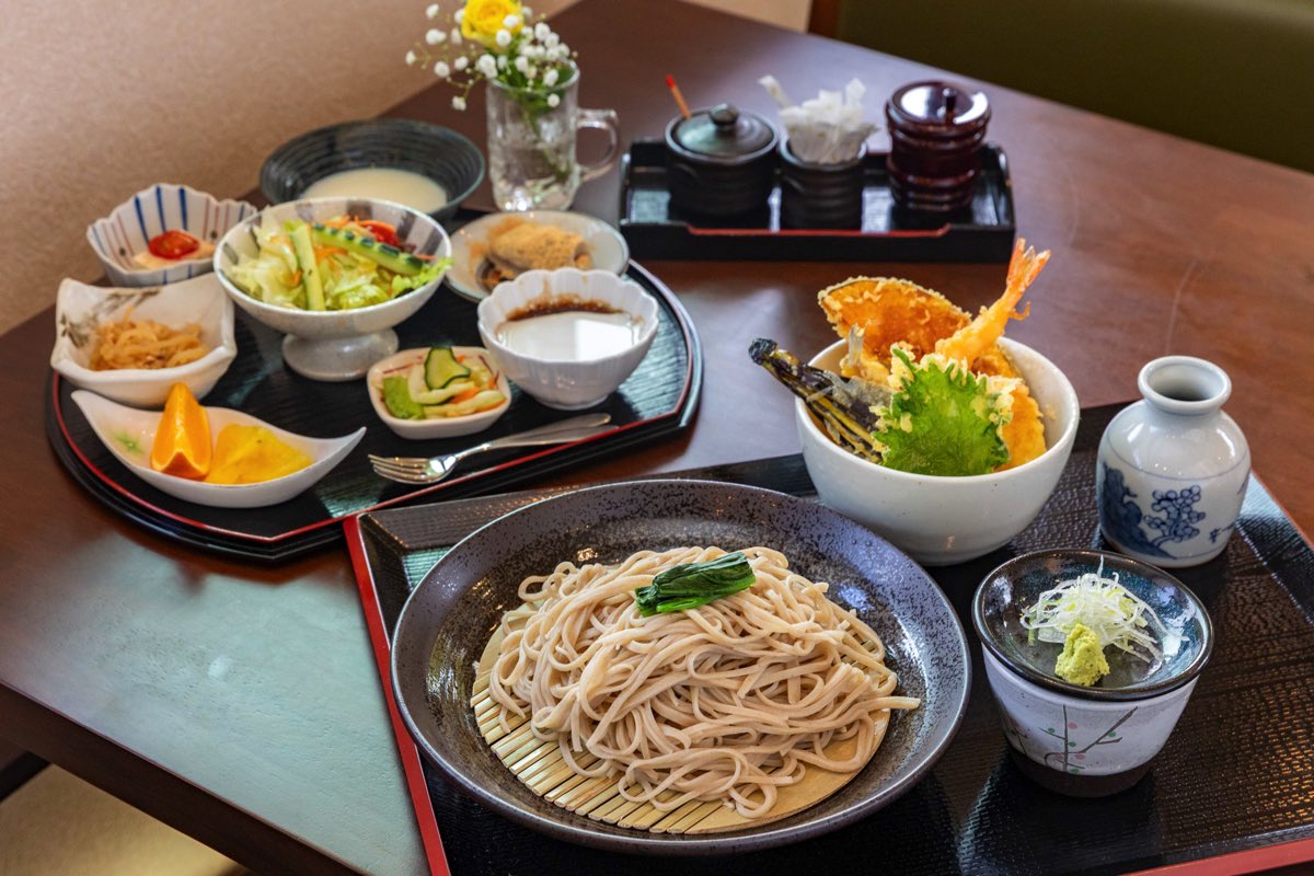 かぞくキッチン 手打ちそば楽