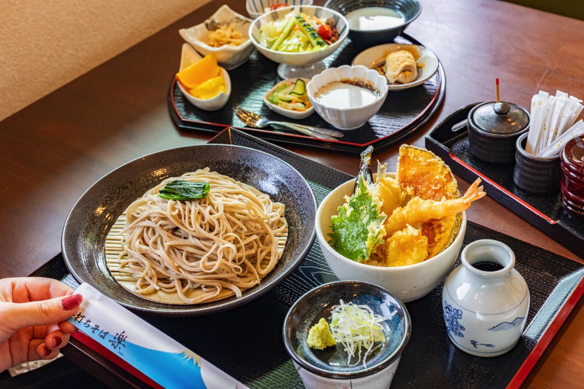 かぞくキッチン 手打ちそば楽