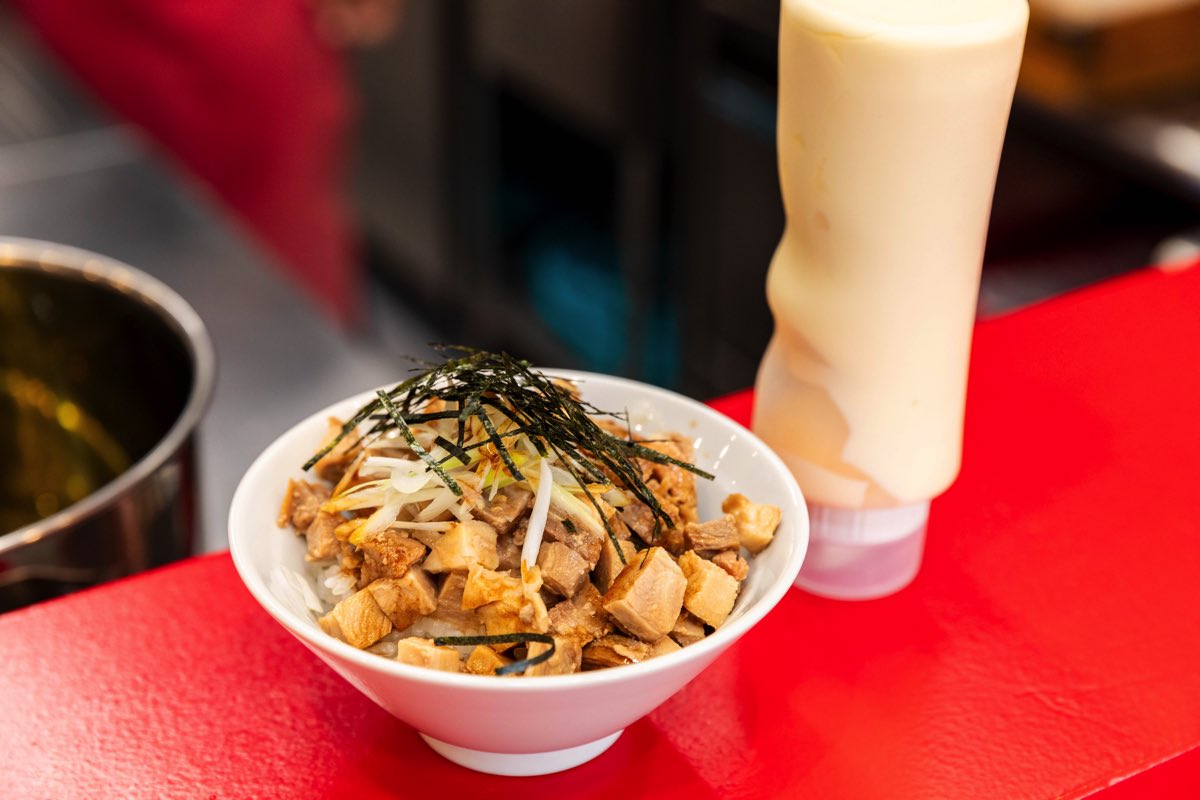 東京麺珍亭本舗 甲府南店