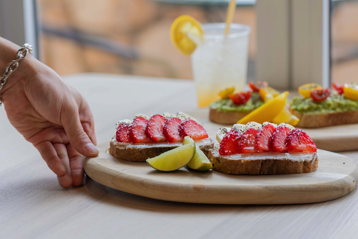 AMAAMA BAR&CAFE LOUNGE