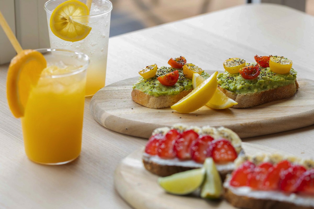 AMAAMA BAR&CAFE LOUNGE