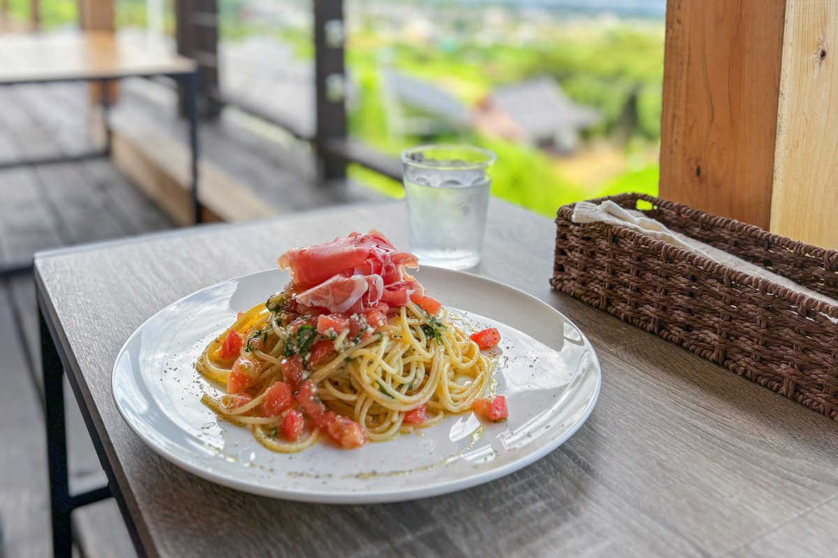 「Yamanashi CAFE BOOK」×FM FUJI「やまなしNOMESHI」