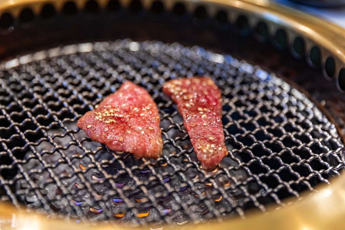 焼肉 牛神