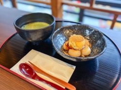おみやげ・休処 利休