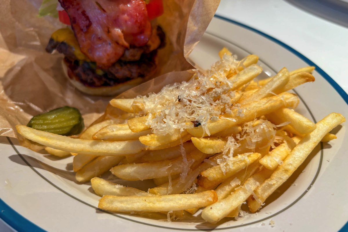 TOYFUL BURGER