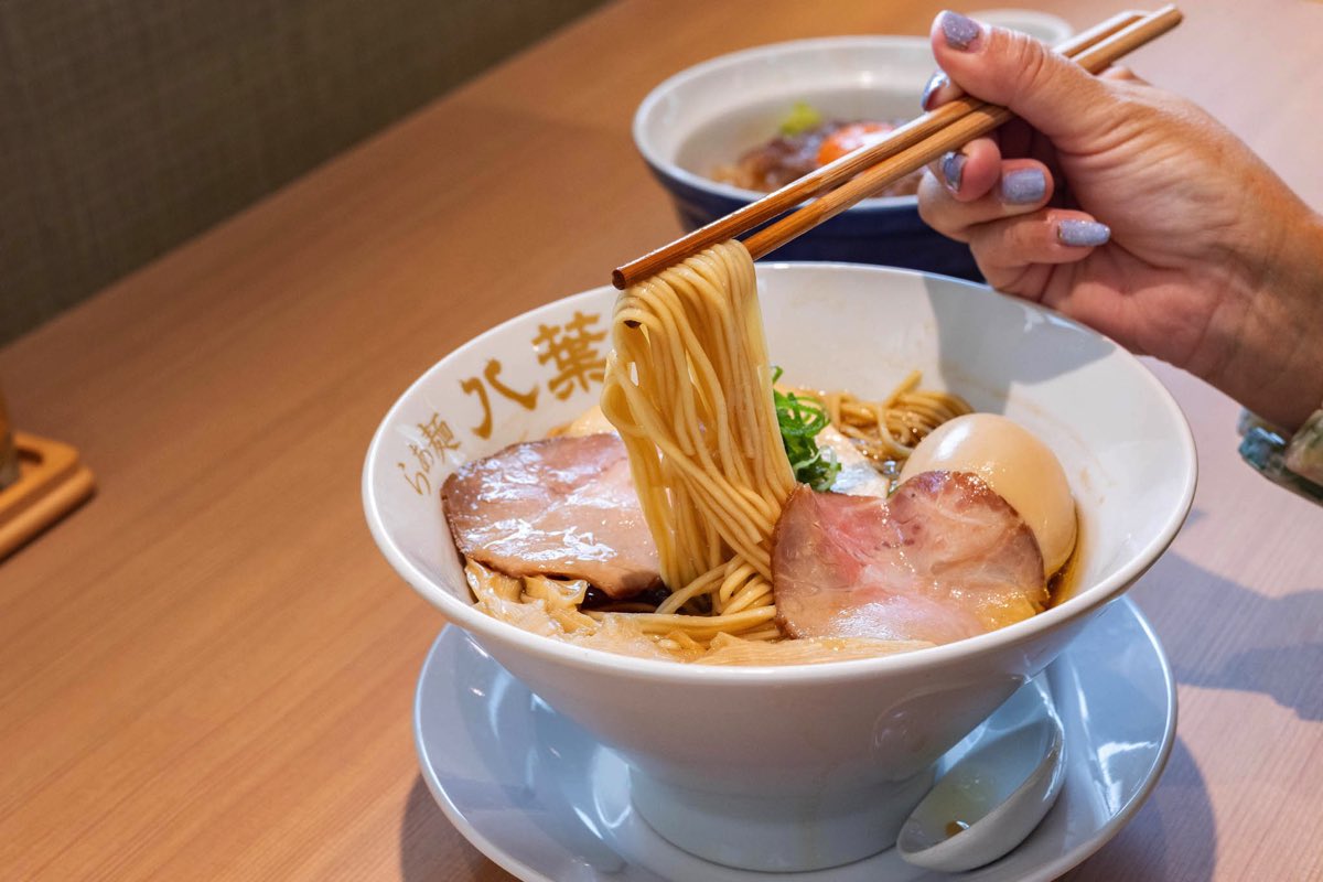 らぁ麺八葉
