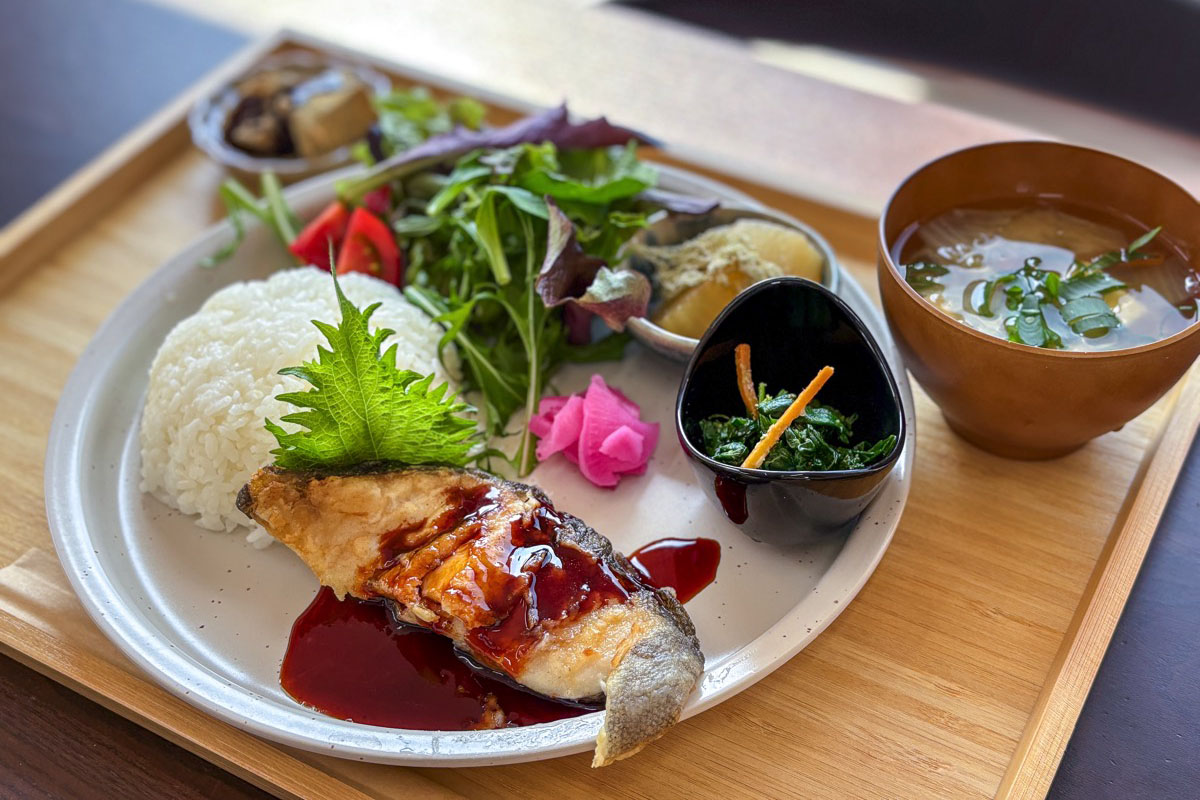 寺カフェ いちょうの樹