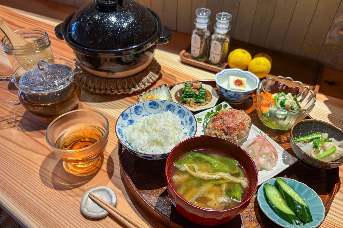 仲沢商店のまいにち食堂